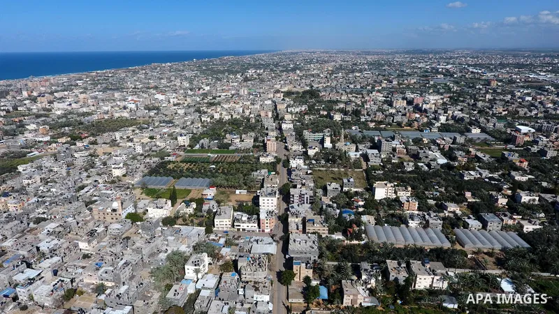 This picture taken on January 16, 2021, shows an aerial view of the Deir al-Balah refugee camp in the central Gaza Strip, during a complete closure amid the spread of the Coronavirus COVID-19. In the Sixth week after the...