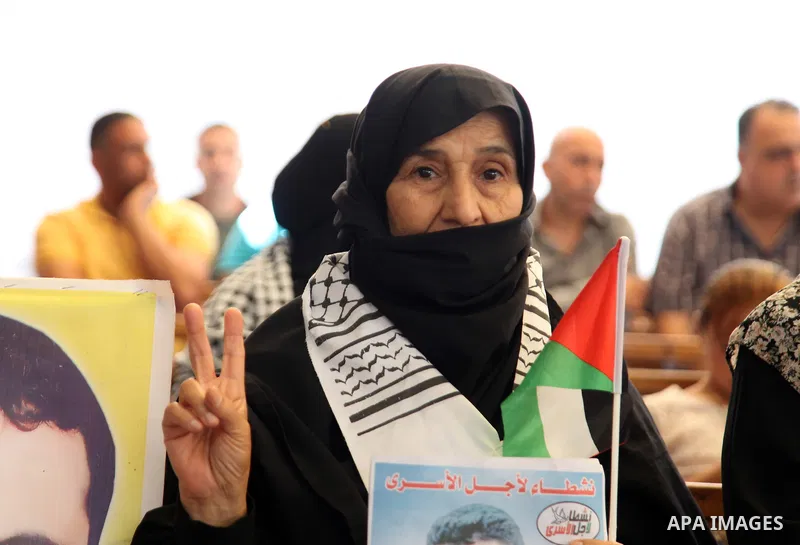 Palestinians take part in a protest to show solidarity with prisoners on hunger strike held in Israeli jails, in front of Red cross office in Gaza city, on June 20, 2022. Six Palestinian freedom fighters in Israeli priso...