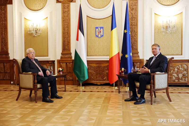 Palestinian President Mahmoud Abbas meets with Romanian President Klaus Johannes in Bucharest, Romania on July 19, 2022. Photo by Thaer Ganaim