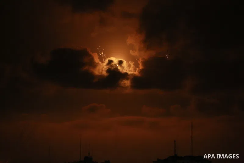 Israeli Iron Dome missiles appear in the sky of Gaza to intercept rockets launched by Palestinian factions on August 5, 2022. Palestinian militants fired rockets at Israel from the Gaza Strip this evening. The rocket fir...