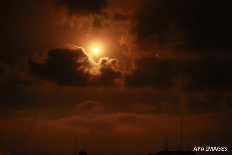 Israeli Iron Dome missiles appear in the sky of Gaza to intercept rockets launched by Palestinian factions on August 5, 2022. Palestinian militants fired rockets at Israel from the Gaza Strip this evening. The rocket fir...