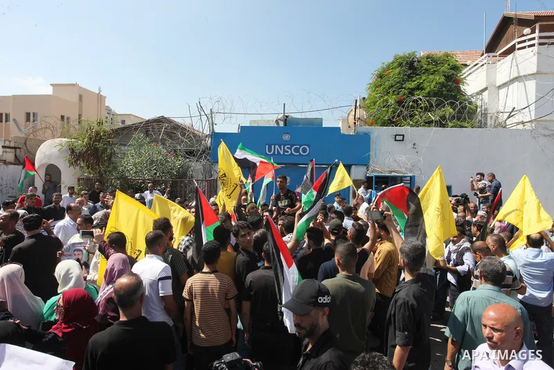 Palestinians take part in a protest in solidarity with prisoner in Israeli jails suffering from cancer Nasser Abu Hamid, in front of UNESCO office, in Gaza city on September 15, 2022. As cancer-stricken prisoner Nasser A...