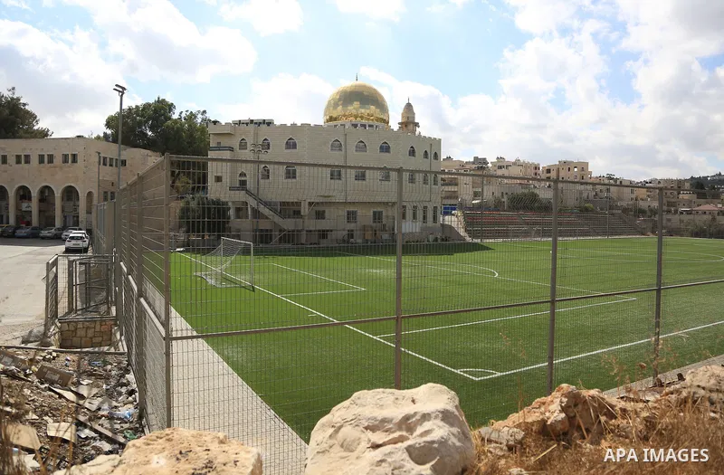 A general view of the golden dome built on top of the Abdul Rahman mosque in Beit Safafa, Jerusalem on October 18, 2022. Israeli authorities notified to tear down the golden dome of a mosque in the southern Jerusalem nei...