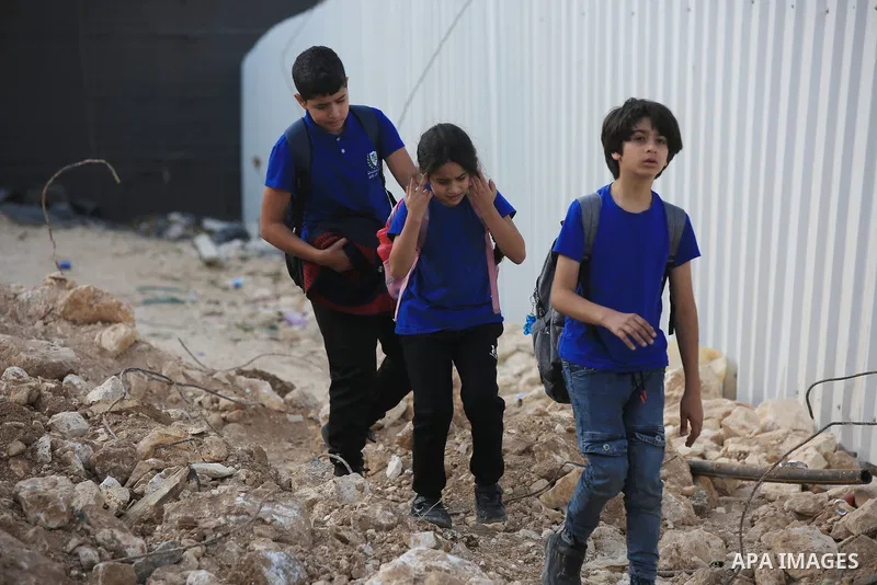 Israeli forces demolish a house of Palestinian in Jerusalem on November 07, 2022. The Israeli municipality of West Jerusalem demolished today a Palestinian-owned building in the East Jerusalem neighborhood of Beit Hanina...