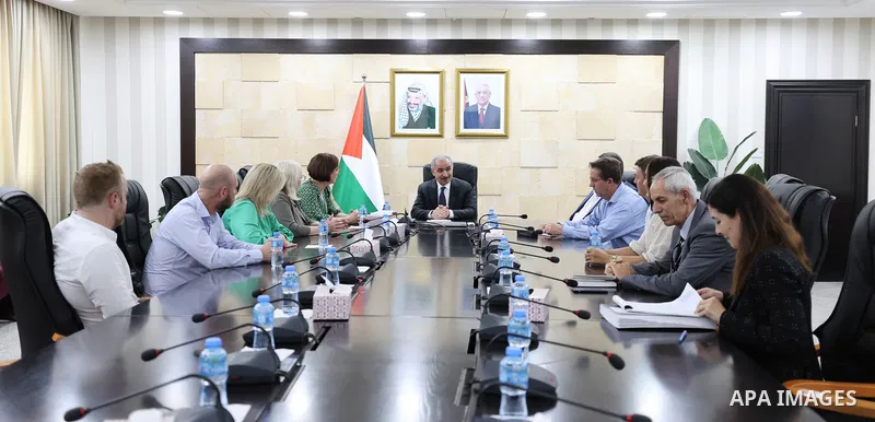 Palestinian Prime Minister Mohammad Shtayyeh meets with a delegation from the Australian Senate and Parliament, in the West Bank city of Ramallah on August 30, 2022. Photo by Shadi Hatem\ apaimages