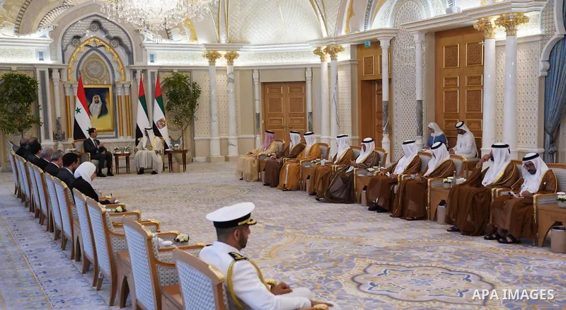 Emirati President Sheikh Mohamed bin Zayed al-Nahyan (R) meeting his Syrian counterpart Bashar al-Assad in Abu Dhabi on March 19, 2023. Photo by Syrian Presidency\ apaimages