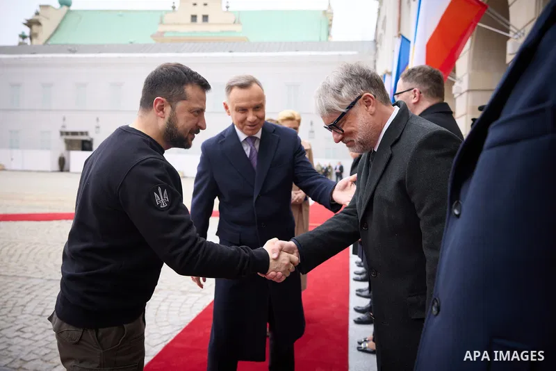 Poland's President Andrzej Duda, Ukrainian President Volodymyr Zelensky during an official welcoming ceremony in front of the Presidential Palace in Warsaw, Poland, on April 5, 2023. Photo by PRESIDENT OF UKRAINE\ apaima...