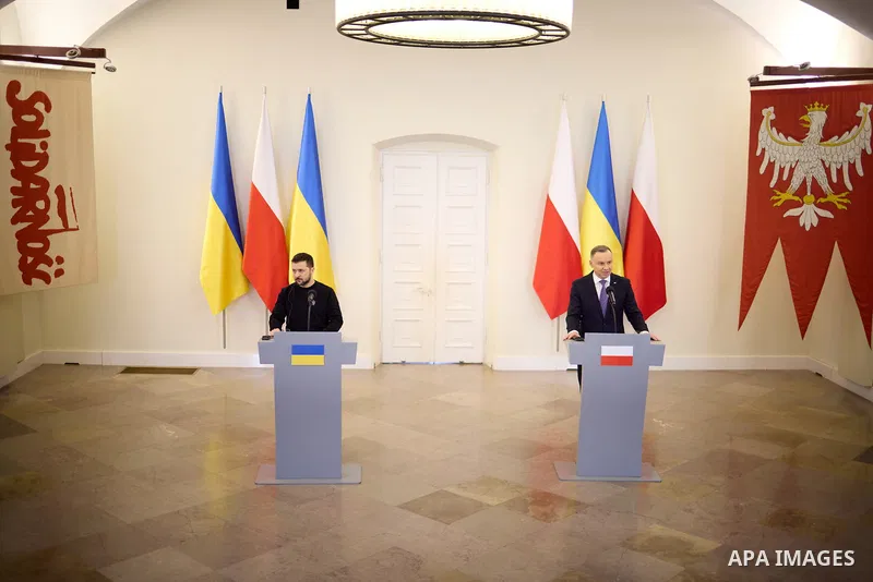 Poland's President Andrzej Duda, Ukrainian President Volodymyr Zelensky during an official welcoming ceremony in front of the Presidential Palace in Warsaw, Poland, on April 5, 2023. Photo by PRESIDENT OF UKRAINE\ apaima...