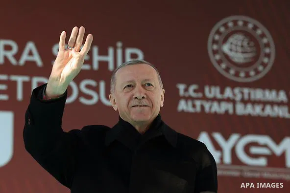 Turkish President Recep Tayyip Erdogan makes a speech during the opening ceremony of Basaksehir - Cam and Sakura City Hospital and Kayasehir metro line in Istanbul, Turkiye on April 08, 2023. Photo by Turkish presidency...