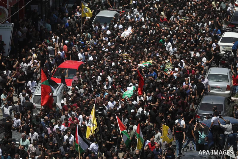 July 5, 2023, JENIN: Jenin (-), 05/07/2023.- Hundreds of Palestinian mourners join the procession during the funeral of 13 Palestinians killed in the Israeli army raid in the West Bank city of Jenin, 05 July 2023. The Is...