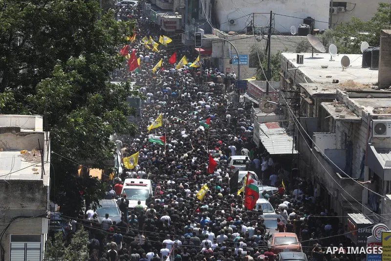 July 5, 2023, JENIN: Jenin (-), 05/07/2023.- Hundreds of Palestinian mourners join the procession during the funeral of 13 Palestinians killed in the Israeli army raid in the West Bank city of Jenin, 05 July 2023. The Is...