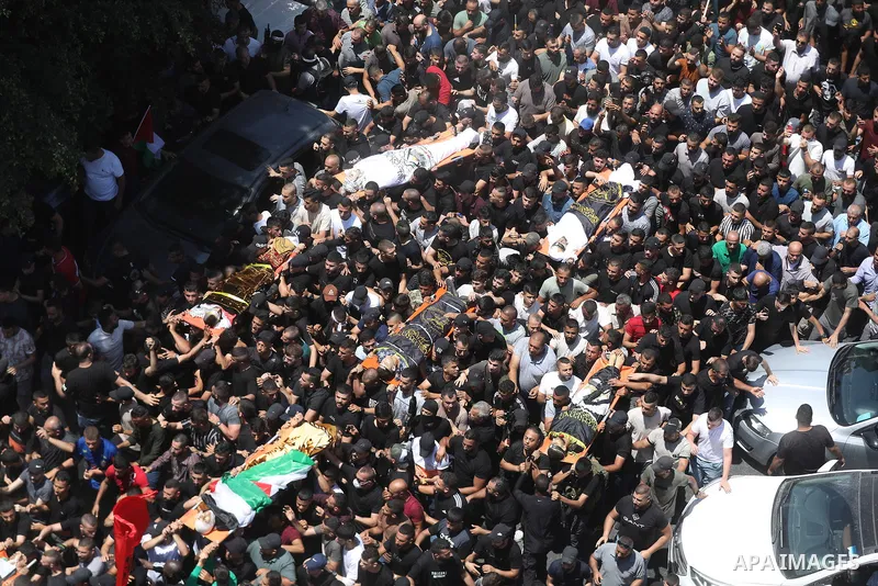 July 5, 2023, JENIN: Jenin (-), 05/07/2023.- Hundreds of Palestinian mourners join the procession during the funeral of 13 Palestinians killed in the Israeli army raid in the West Bank city of Jenin, 05 July 2023. The Is...