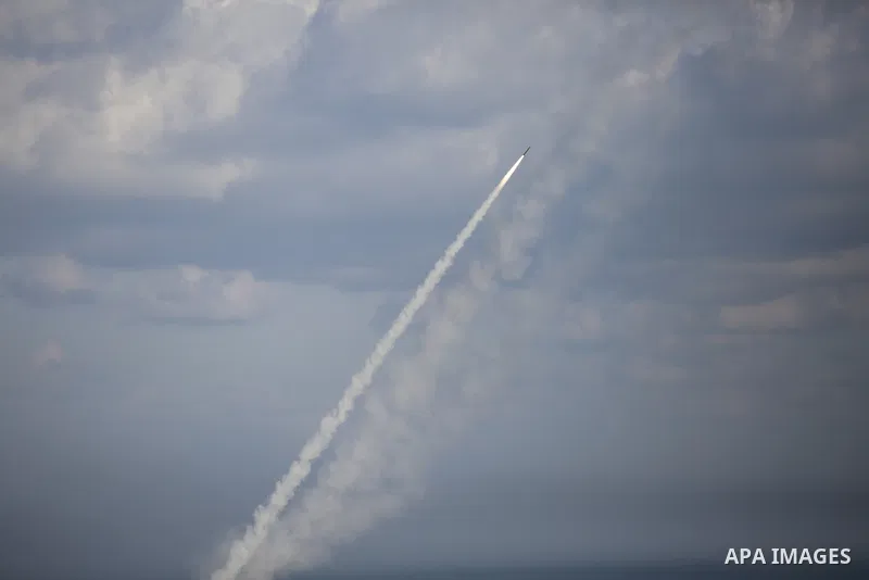 Rockets are fired by Palestinian militants into Israel, in Gaza October 7, 2023. Photo by Bashar Taleb\ apaimages