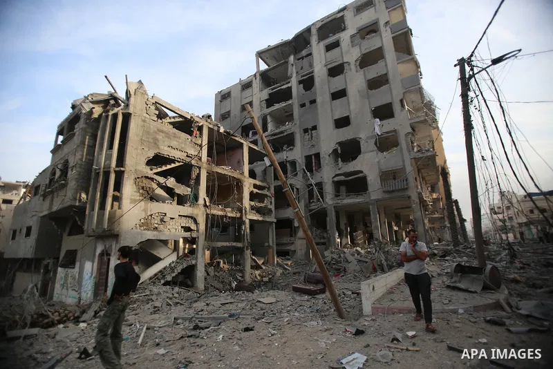 Palestinian families evacuates to safer areas following overnight Israeli shelling in Gaza city on October 11, 2023. Israel pounded Hamas targets in Gaza on October 11and said the bodies of 1,500 Islamist militants were...