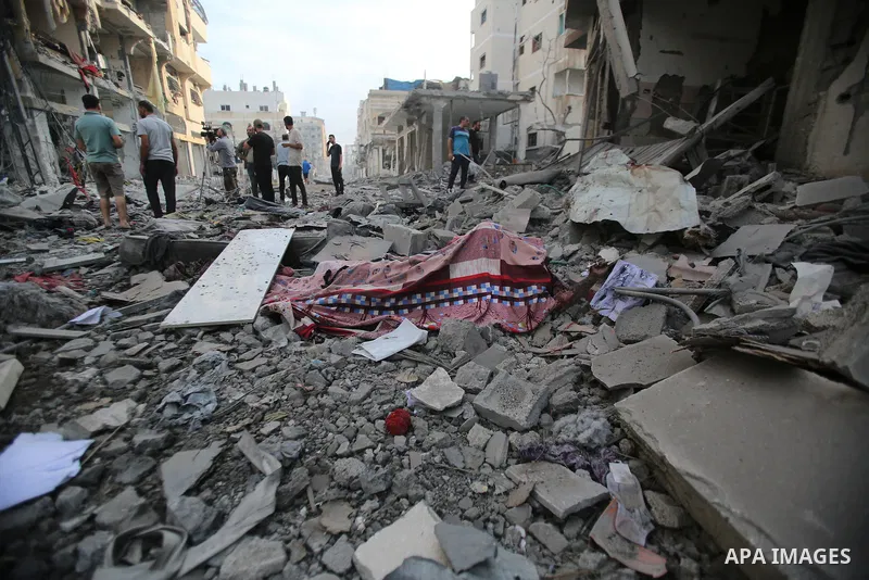 Palestinian families evacuates to safer areas following overnight Israeli shelling in Gaza city on October 11, 2023. Israel pounded Hamas targets in Gaza on October 11and said the bodies of 1,500 Islamist militants were...