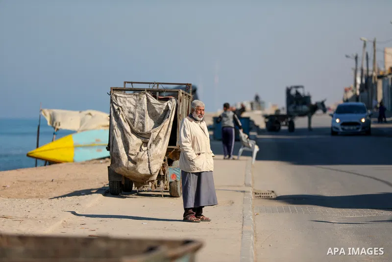 The daily life of Palestinians in al-Shati refugee camp, west of Gaza City on January 18, 2023. Photo by Atia Darwish/APAimages