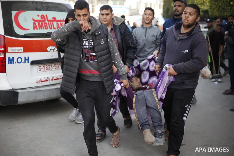 Injured Palestinians, are brought to Al-Aqsa Martyrs Hospital for treatment following the Israeli attacks in Dair El-Balah, Gaza on February 26, 2024. Photo by Bashar Taleb\ apaimages