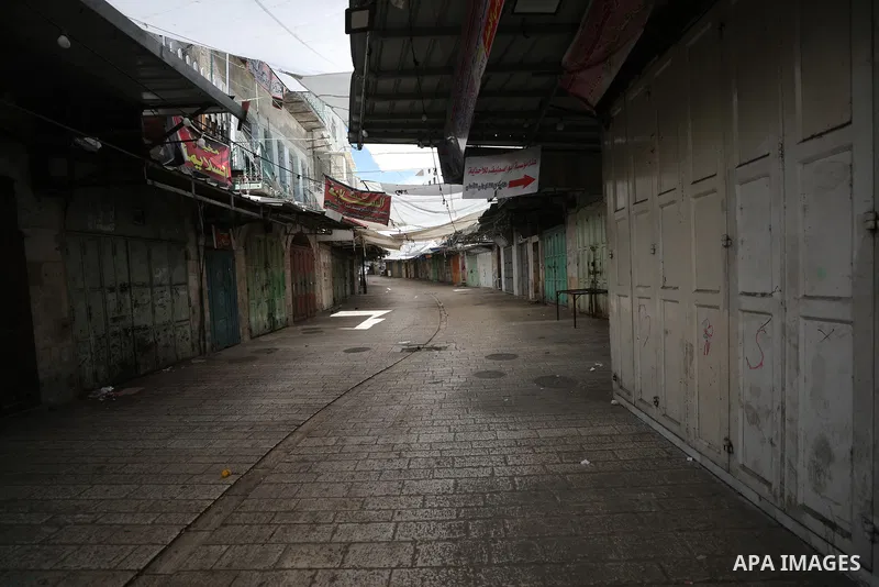 Empty streets and closed stores are seen during a general strike in Hebron, to mourn those killed in Tulkarm, in the Israeli-occupied West Bank, April 21, 2024. Photo by Mamoun Wazwaz\ apaimages