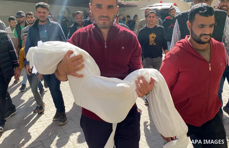 Palestinians, relatives of the people killed in Israeli attacks on Gaza , mourn as the bodies are brought to Al-Ahli Baptist Hospital in Gaza City, Gaza on October 31, 2024. Photo by Hadi Daoud \ apaimages
