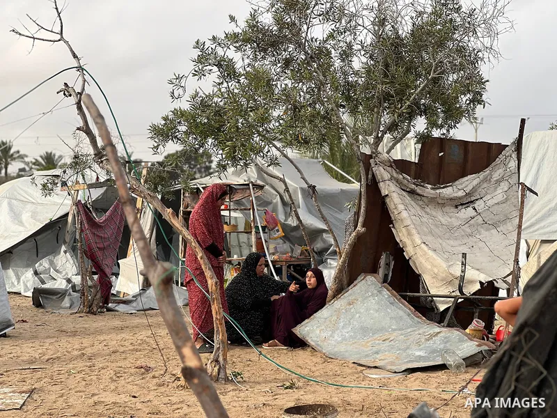 Palestinians inspect the damage, following overnight Israeli strikes on makeshift homes and tents, in Khan Yunis, south of Gaza Strip, on May 18, 2025. Photo by Doaa el-Baz\ apaimages