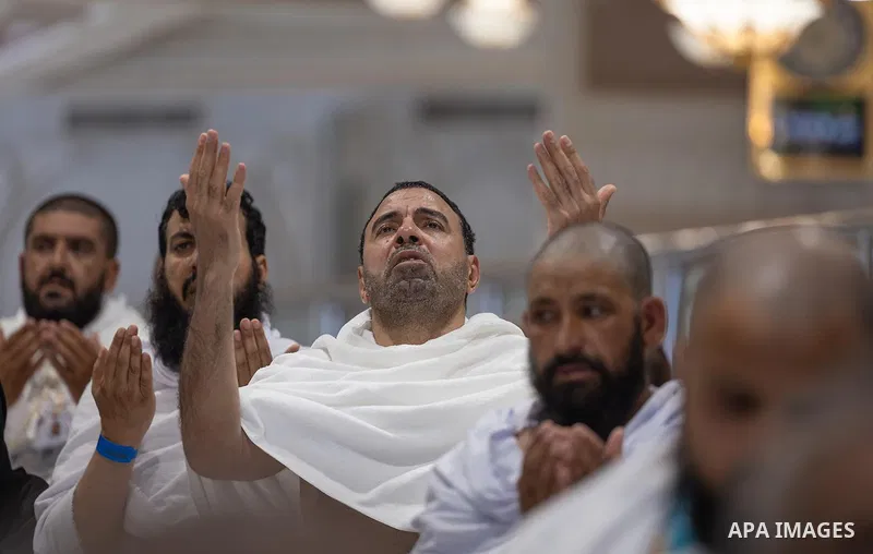 Muslim worshippers gather around the Kaaba, Islam's holiest shrine, at the Grand Mosque complex in the holy city of Mecca on June 3, 2025 ahead of the annual Hajj pilgrimage. Photo by Saudi Press Agency