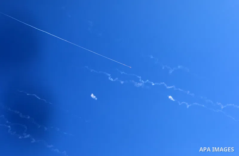 Missiles fired from Iran in retaliation for Israeli attacks are seen in the sky over the Hebron, West Bank on June 20, 2025. Photo by Mamoun Wazwaz\ apaimages