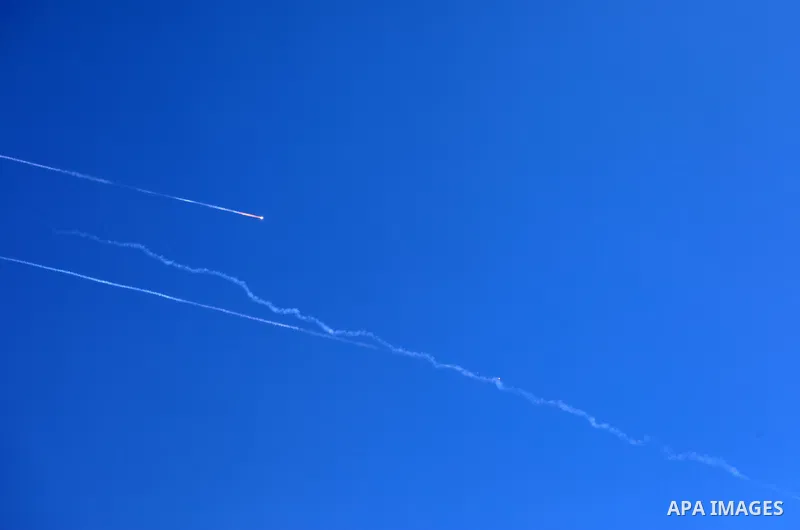 Missiles fired from Iran in retaliation for Israeli attacks are seen in the sky over the Hebron, West Bank on June 20, 2025. Photo by Mamoun Wazwaz\ apaimages