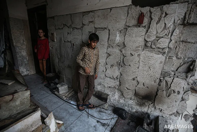 Deprived of basic needs such as shelter, food and clean water, Palestinians continue their daily life in makeshift tents and the rubble of collapsed buildings, where they live under difficult living conditions in Jabalia...