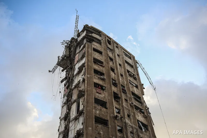 Deprived of basic needs such as shelter, food and clean water, Palestinians continue their daily life in makeshift tents and the rubble of collapsed buildings, where they live under difficult living conditions in Jabalia...