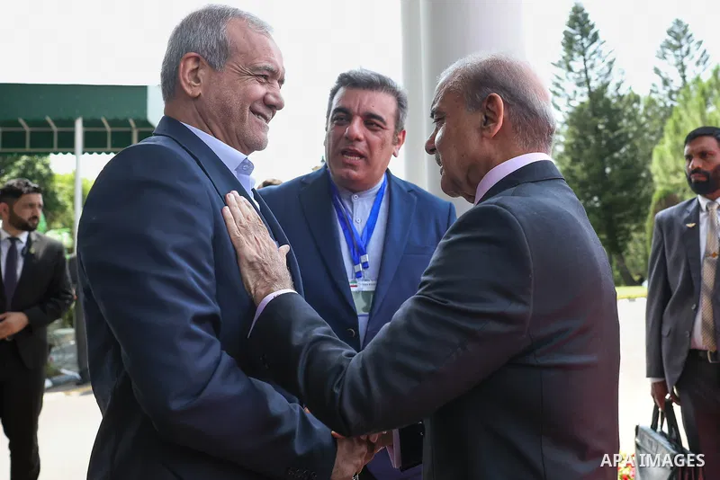 Iranian President Masoud Pezeshkian meets with Pakistani Prime Minister Shehbaz Sharif in Islamabad, Pakistan, on August 3, 2025. Photo by Iranian Presidency Office