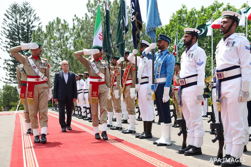 Iranian President Masoud Pezeshkian meets with Pakistani Prime Minister Shehbaz Sharif in Islamabad, Pakistan, on August 3, 2025. Photo by Iranian Presidency Office