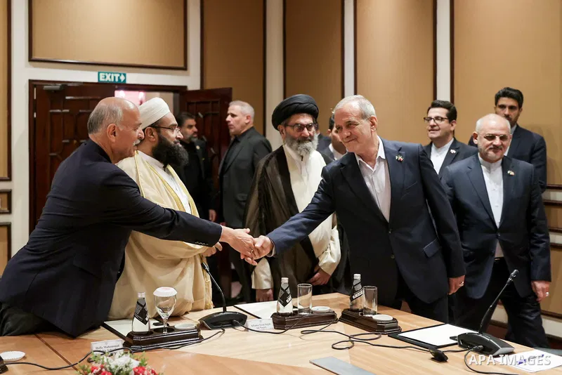 Iranian President Masoud Pezeshkian meets with Sunni and Shia scholars in Pakistan in Islamabad, Pakistan, on August 3, 2025. Photo by Iranian Presidency Office