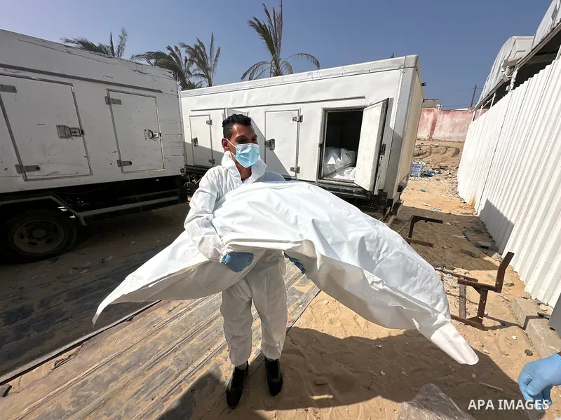 Red Cross teams deliver the bodies of 30 Palestinians, who were detained by Israeli forces from different parts of Gaza during the war and handed over as part of the ceasefire deal, to Nasser Hospital in Khan Yunis, Gaza...