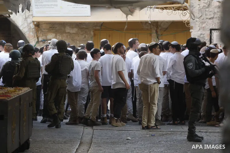 Israeli forces takes extensive security measures as Jewish settlers under Israeli military protection carried out a raid in the city of Hebron, West Bank on Nov 1 , 2025. Photo by Mamoun Wazwaz