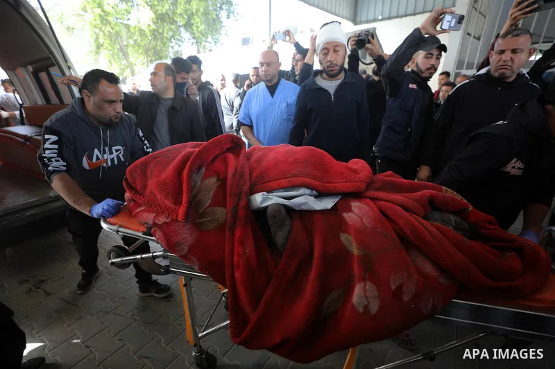 Bodies are being brougt to Al Shifa Hospital after Israeli attack on Sheikh Radwan police station killed 8 Palestinians, despite the ceasefire in Gaza City, Gaza on January 31, 2026. The strike on Sheikh Radwan neighborh...