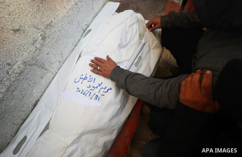 Bodies are being brougt to Al Shifa Hospital after Israeli attack killed 12 Palestinians, including seven from the same family despite the ceasefire in Gaza City, Gaza on January 31, 2026. The strike on the Abbas Junctio...