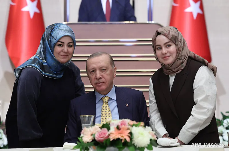 Turkish President Recep Tayyip Erdoğan participated in an Iftar dinner with tradespeople and craftsmen, delivering a speech at the event held in the exhibition hall of the Presidential Complex in Ankara, Turkey. March 5,...