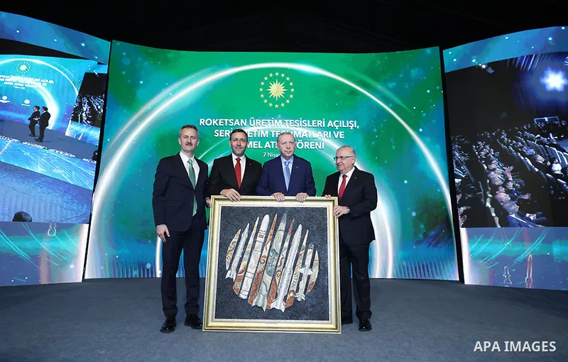 Turkish President Recep Tayyip Erdoğan attended the opening ceremony of a new production facility for Roketsan in Ankara, where the first batch of products was delivered and the foundation stone was laid for future expan...