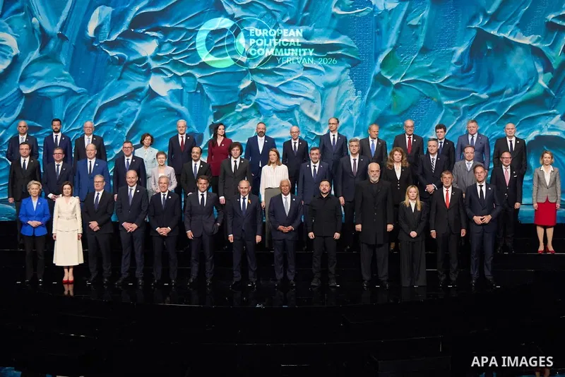 Ukrainian President Volodymyr Zelenskyy arrived in Armenia to participate in the European Political Community summit, on a working visit that includes meetings with European leaders to discuss regional and international...