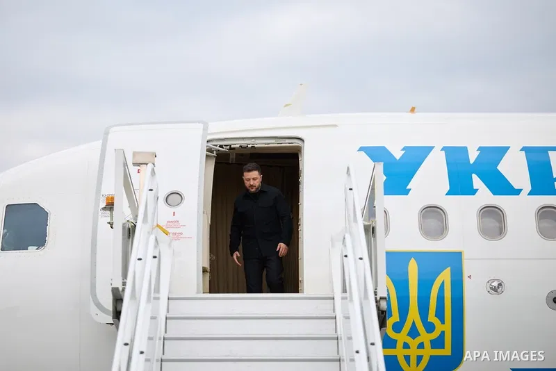 Ukrainian President Volodymyr Zelenskyy arrived in Armenia to participate in the European Political Community summit, on a working visit that includes meetings with European leaders to discuss regional and international...