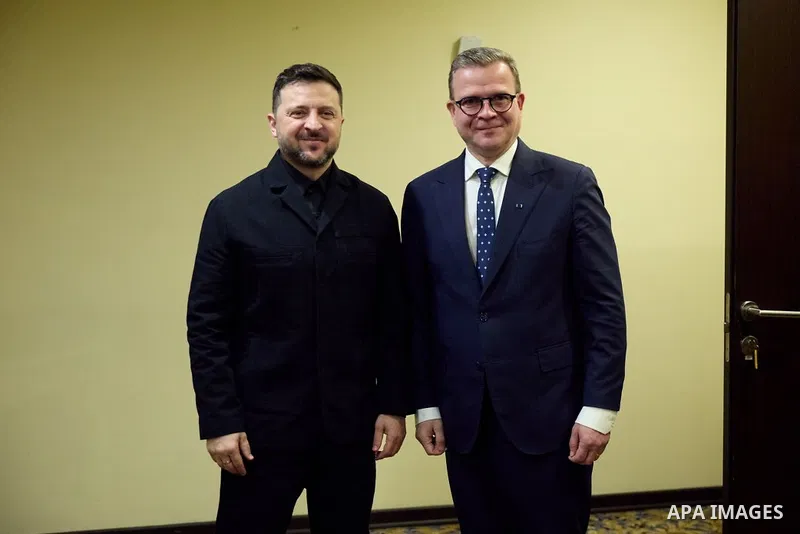 Ukrainian President Volodymyr Zelenskyy arrived in Armenia to participate in the European Political Community summit, on a working visit that includes meetings with European leaders to discuss regional and international...