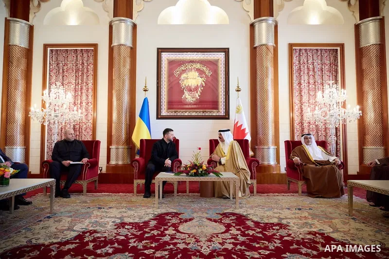 Ukrainian President Volodymyr Zelenskyy visited the Kingdom of Bahrain, where he met with King Hamad bin Isa Al Khalifa in Manama, Bahrain, on May 5, 2026. The two sides discussed ways to strengthen bilateral relations,...