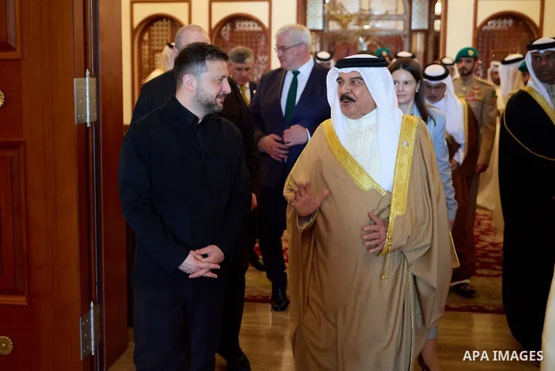 Ukrainian President Volodymyr Zelenskyy visited the Kingdom of Bahrain, where he met with King Hamad bin Isa Al Khalifa in Manama, Bahrain, on May 5, 2026. The two sides discussed ways to strengthen bilateral relations,...