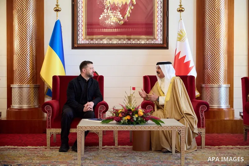 Ukrainian President Volodymyr Zelenskyy visited the Kingdom of Bahrain, where he met with King Hamad bin Isa Al Khalifa in Manama, Bahrain, on May 5, 2026. The two sides discussed ways to strengthen bilateral relations,...