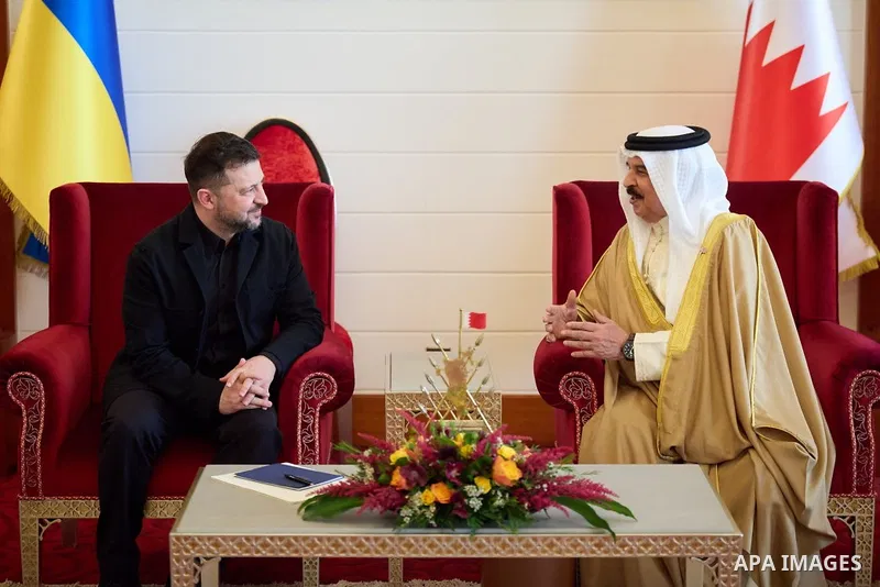 Ukrainian President Volodymyr Zelenskyy visited the Kingdom of Bahrain, where he met with King Hamad bin Isa Al Khalifa in Manama, Bahrain, on May 5, 2026. The two sides discussed ways to strengthen bilateral relations,...