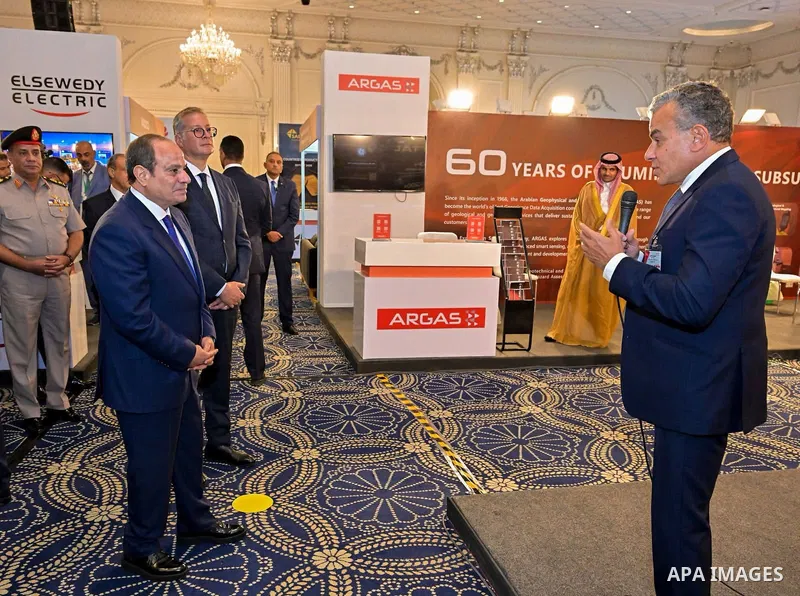 Egyptian President Abdel Fattah El-Sisi attends the opening of the Egypt Mining Forum in the New Capital, Egypt, on September 28, 2026, alongside Prime Minister Mostafa Madbouly and Minister of Petroleum and Mineral Reso...