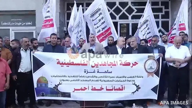 Palestinian supporters of the Mujahideen Movement take part in a protest to express their solidarity with Jerusalem 0.1