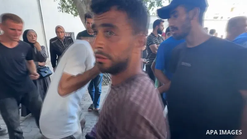 Restrictions Summary: APA wire clients only Shortlist: APAwire - APA wire clients only, Gaza- July 8, 2025. Injured and bodies are being brought to the Al-Shifa Hospital following an Israeli strike on tents sheltering di...