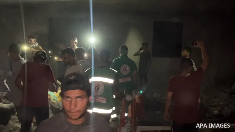 Restrictions Summary: APA wire clients only Shortlist: APAwire - APA wire clients only, Gaza- July 7, 2025. Plestinians transport the wounded and those who lost their lives incloud childern to Al-Shifa Hospital following...