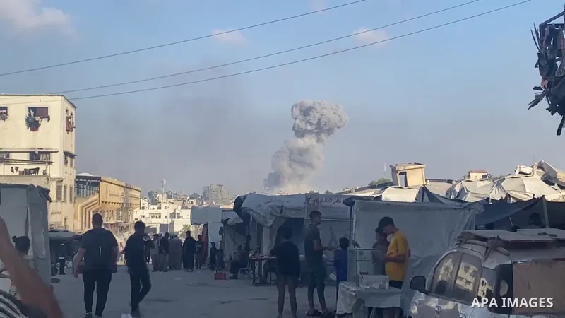 Restrictions Summary: APA wire clients only Shortlist: APAwire - APA wire clients only, Gaza- July 2, 2025. Smoke billows following an Israeli strike on a house east of Gaza City, on July 02, 2025, amid the war between I...